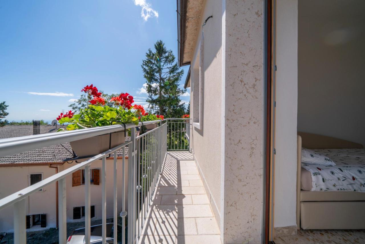 Casa Coletta Apartment Bosco Chiesanuova Exterior photo